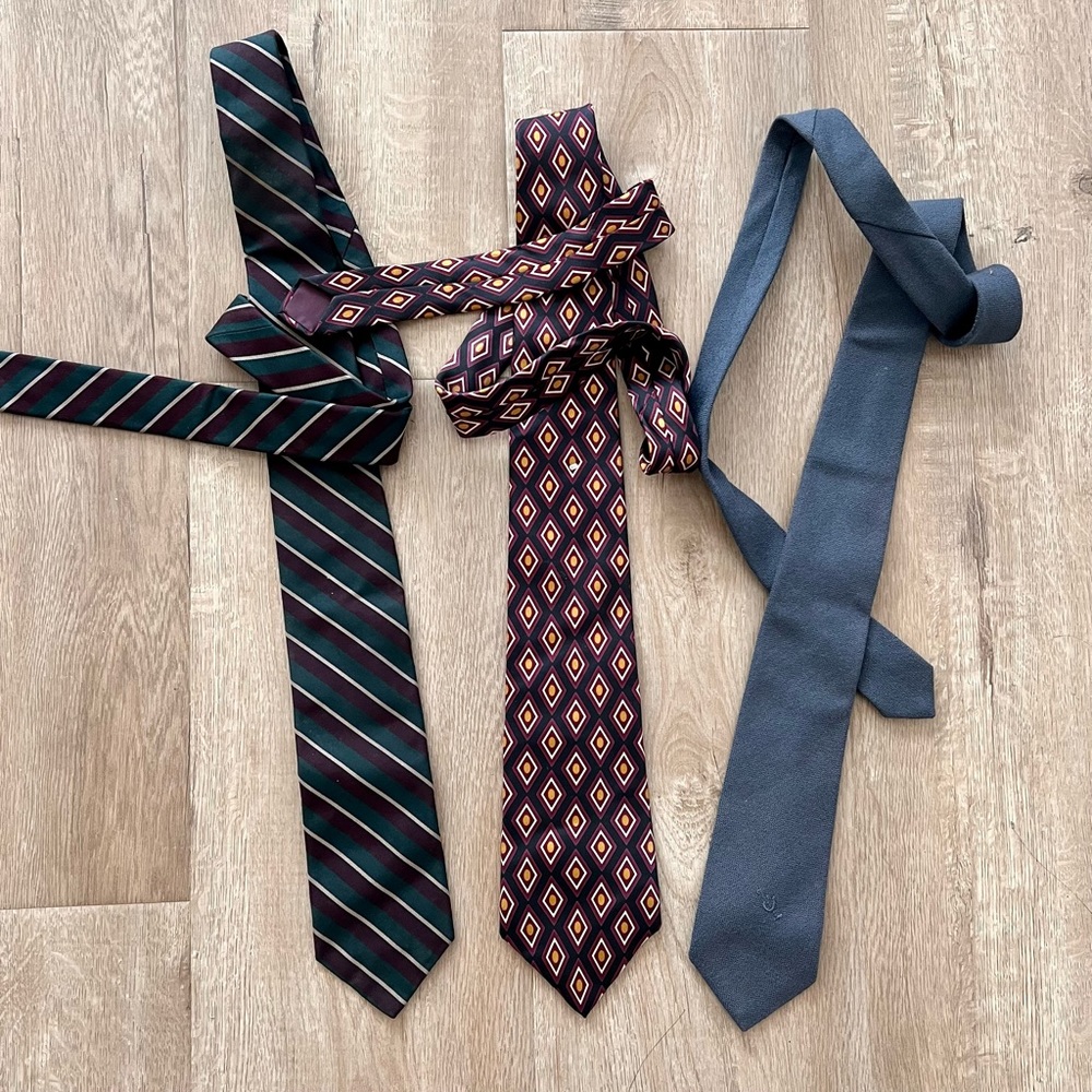 Men’s Designer 100% Silk & Wool Ties 3 PCs - Repp ~ Ferrell Reed ~ Saddle‎ Club